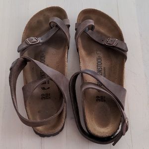 Birkenstock size 39 brown